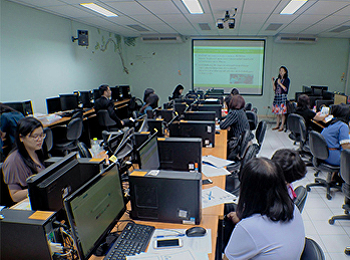 สาขาวิชาวิทยาศาสตร์สิ่งแวดล้อมร่วมกับศูนย์วิทยาศาสตร์
จัดอบรมเชิงปฏิบัติการ
“แนวทางการยกระดับความปลอดภัยของห้องปฏิบัติการที่เกี่ยวกับสารเคมี”