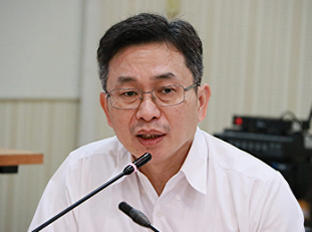 ประชุมงานก่อสร้างอาคารวิทยาศาสตร์