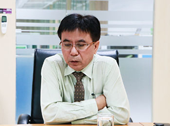 ประชุมเตรียมความพร้อม โครงการแลกเปลี่ยน
/ ฝึกประสบการณ์วิชาชีพนักศึกษา ณ
ต่างประเทศ