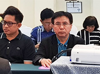 คณบดีคณะวิทยาศาสตร์ฯ ร่วมเตรียมความพร้อม
การขับเคลื่อนทิศทางยุทธศาสตร์มหาวิทยาลัย
ประจำปีงบประมาณ 2562 (Fast Track)