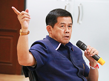 นายกสภามหาวิทยาลัยฯ
เข้าตรวจเยี่ยมคณะวิทยาศาสตร์และเทคโนโลยี