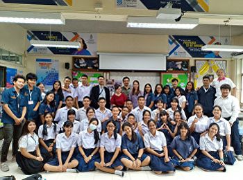 วิทยาศาสตร์สิ่งแวดล้อมออกบริการวิชาการและแนะนำหลักสูตร
ณ โรงเรียนนวมินทราชินูทิศ
เตรียมอุดมศึกษาน้อมเกล้า กรุงเทพมหานคร