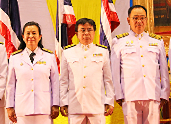 คณบดีคณะวิทยาศาสตร์ฯ
ร่วมพิธีลงนามถวายพระพร
เนื่องในวันเฉลิมพระชนมพรรษา
พระบาทสมเด็จพระปรเมนทรรามาธิบดีศรีสินทรมหาวชิราลงกรณ
พระวชิรเกล้าเจ้าอยู่หัว